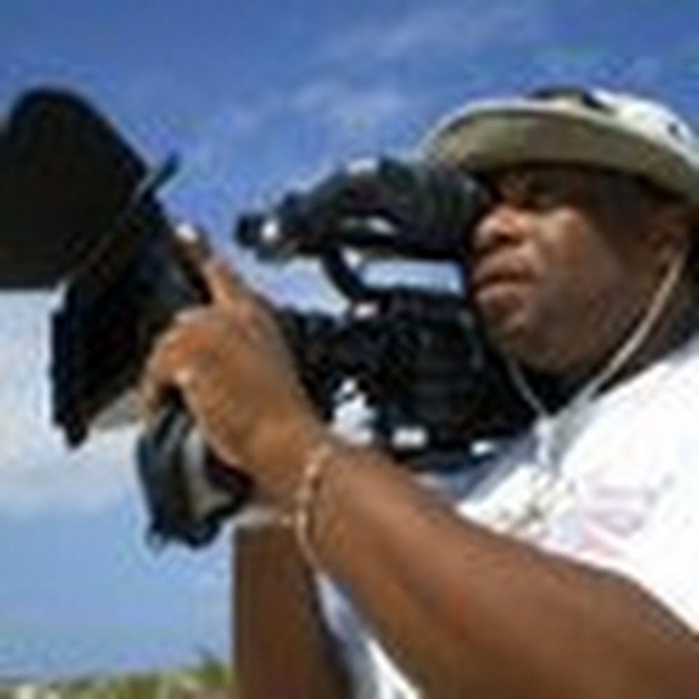 Meet your Posher, Julio